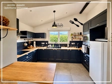 Maison de plain-pied + appartement à vendre DOUVAINE (74)