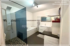 Maison de plain-pied + appartement à vendre DOUVAINE (74)