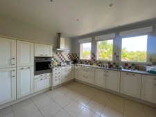 Fatouville-Grestain - Proximité Honfleur - Plain-pied - 2 chambres - Garage - Terrain 2000 m² - Maison 96 m² - Environnement calme - Maison évolutive - Terrasse couverte