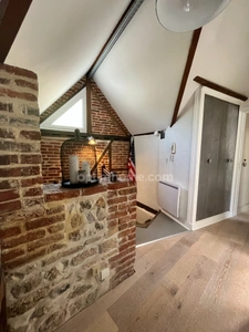 Charmant Appartement de 2 Pièces au Cœur de Honfleur - 43 M2 - une chambre - vendu semi meublé - hauteur sous plafond