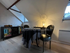 Charmant Appartement de 2 Pièces au Cœur de Honfleur - 43 M2 - une chambre - vendu semi meublé - hauteur sous plafond