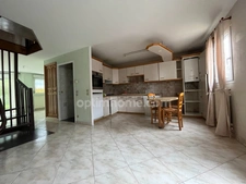 Honfleur - 91 m2 - jardin 216 m2 - 3 chambres - 2 wc - garage - cellier