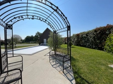 PROXIMITÉ HONFLEUR - 230 m2 - 7 pièces - 4 CHAMBRES - DOUBLE GARAGE - JARDIN 2500 M2 - BUREAU - TERRASSE - PISCINE - LUMINEUX 