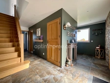 PROXIMITÉ HONFLEUR - 230 m2 - 7 pièces - 4 CHAMBRES - DOUBLE GARAGE - JARDIN 2500 M2 - BUREAU - TERRASSE - PISCINE - LUMINEUX 