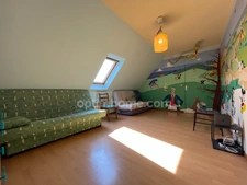 Equemauville - Vue dégagée – Exposition sud – Calme – Proche Honfleur – 220 m² – Terrain 3 693 m² – Lumineuse – Garage – 3 chambres possibilité 4 