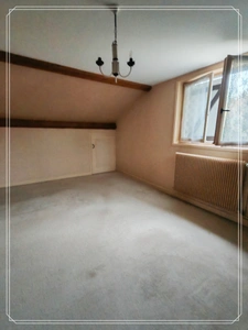 Maison à vendre 8 pièces  (63)