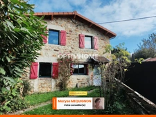 Maison à vendre 4 pièces SAINT REMY SUR DUROLLE (63)