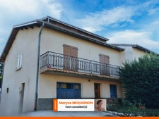 Maison à vendre 8 pièces COURPIERE (63) mitoyenneté que d'un coté