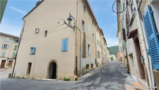SOLLIES-TOUCAS (83210) – MAISON DE VILLAGE – T3 SPACIEUX + LOGEMENT INDÉPENDANT +  ESPACE BUREAU – CENTRE DU VILLAGE 83210