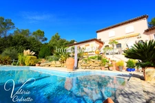 Vente Villa Néoules (83136) – 164 m² sur Parc de 4 500 m² – Piscine & Calme Absolu