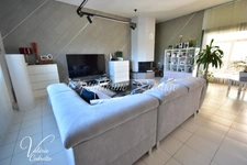 LA MOUTONNE – VILLA 185 M² – 6 CHAMBRES – PISCINE – TERRAIN 1 996 M² – 4 GRANDS GARAGES 83260