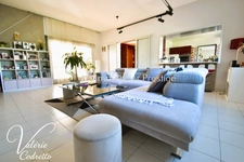 À vendre – Grande villa familiale 185 m² habitable avec piscine sur terrain plat de 1 996 m² – La Crau, La Moutonne (83)