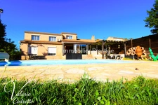 À vendre – Grande villa familiale 185 m² habitable avec piscine sur terrain plat de 1 996 m² – La Crau, La Moutonne (83)