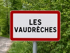 Vente Terrain Collobrières (83610) – Parcelle Forestière de 4,1 Hectares avec Rivière