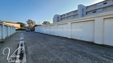 À vendre – Garage de 16 m² à Hyères, secteur Plage – Résidence Simone Berriau 83400