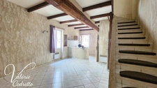 À vendre maison de village 6 pièces SOLLIES TOUCAS (83) Idéal investisseur comprenant 2 appartements et 1 atelier 