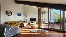 Vente Appartement T3 Hyères Centre (83400) – Dernier Étage Vue Mer – Garage & 2 Caves