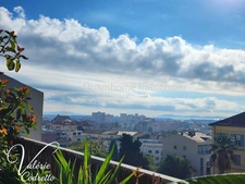Vente Appartement T3 Hyères Centre (83400) – Dernier Étage Vue Mer – Garage & 2 Caves