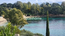 Villa à 5 pièces  LE LAVANDOU (83) SAINT-CLAIR 145 m² avec piscine et belles prestations VUE MER