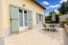 LE PRADET – LES OURSINIÈRES | Propriété 320 m² – 5 logements indépendants – Terrain 3 048 m² – Proche mer