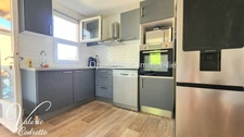 Hyères Plage– Esprit mazet à 5 min de la plage ! Vue dégagée et charme absolu T3/T4 Appartement Duplex lumineux