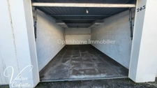 À vendre – Garage de 16 m² à Hyères, secteur Plage – Résidence Simone Berriau 83400