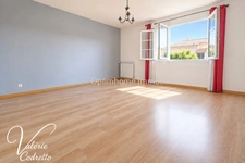 Villa 4 chambres à vendre à La Garde (83) – Jardin, garage et combles aménagés 