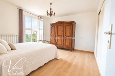 Villa 4 chambres à vendre à La Garde (83) – Jardin, garage et combles aménagés 