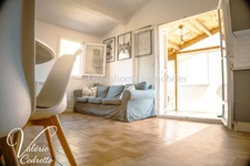 Hyères Plage– Esprit mazet à 5 min de la plage ! Vue dégagée et charme absolu T3/T4 Appartement Duplex lumineux