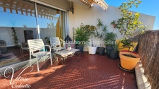 Vente Appartement T3 Hyères Centre (83400) – Dernier Étage Vue Mer – Garage & 2 Caves