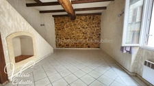 SOLLIES-TOUCAS (83210) – MAISON DE VILLAGE – T3 SPACIEUX + LOGEMENT INDÉPENDANT +  ESPACE BUREAU – CENTRE DU VILLAGE 83210