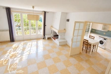 Villa 4 chambres à vendre à La Garde (83) – Jardin, garage et combles aménagés 