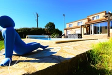 À vendre – Grande villa familiale 185 m² habitable avec piscine sur terrain plat de 1 996 m² – La Crau, La Moutonne (83)