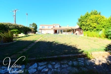 LA MOUTONNE – VILLA 185 M² – 6 CHAMBRES – PISCINE – TERRAIN 1 996 M² – 4 GRANDS GARAGES 83260
