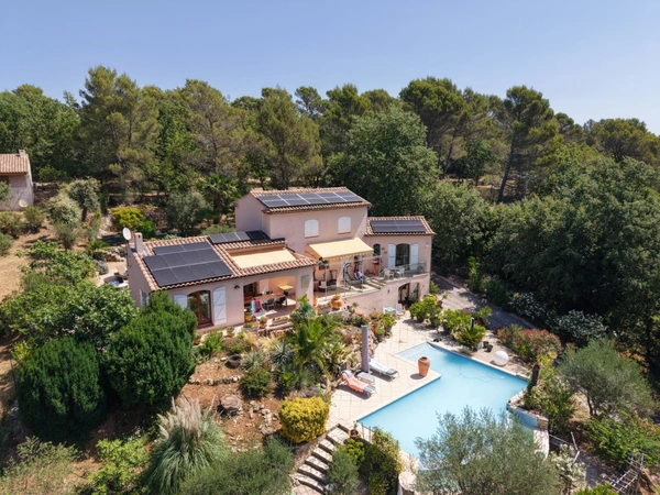Vente Villa Néoules (83136) – 164 m² sur Parc de 4 500 m² – Piscine & Calme Absolu