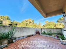 Très bel appartement spacieux 130 m² habitable 5  pièces centre ville de Hyères