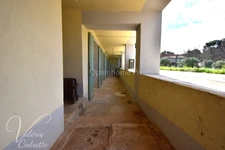 LE PRADET – LES OURSINIÈRES | Propriété 320 m² – 5 logements indépendants – Terrain 3 048 m² – Proche mer