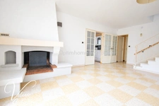 Villa 4 chambres à vendre à La Garde (83) – Jardin, garage et combles aménagés 