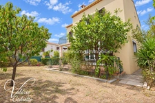Villa 4 chambres à vendre à La Garde (83) – Jardin, garage et combles aménagés 
