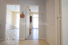 Villa 170 m² avec deux logements indépendants, garage et jardin au cœur de Hyères 83400 