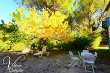 À vendre villa à Salernes (83) de  200 m² hab avec un terrain de 11 000 m²