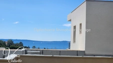 Villa à 5 pièces  LE LAVANDOU (83) SAINT-CLAIR 204 m² avec piscine et belles prestations VUE MER