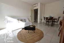 Vente Appartement T3 Hyères Les Salins – Terrasse 27m² – Proche Plage & Port 83400