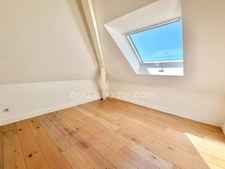 ANNECY CENTRE – APPARTEMENT D’EXCEPTION AVEC VUE SUR LES TOITS ET LES MONTAGNES
