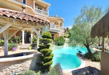 Maison de prestige 11 pièces - 367 m2 - REVONNAS  (01)
