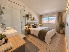 ANNECY CENTRE – APPARTEMENT D’EXCEPTION AVEC VUE SUR LES TOITS ET LES MONTAGNES