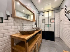 Maison 5 pièces - 132 m2 + 57 m2 SAINT FELIX (74)
