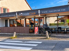 Fonds de commerce à vendre BONS EN CHABLAIS (74)