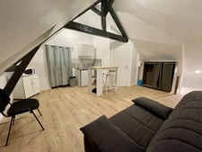 Immeuble de rapport - local commercial - T2 et studio meublé - CHATEAUBRIANT