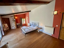 AUTHENTIQUE MAS EN PIERRES AVEC MAISON INDEPENDANTE, PISCINE ET TERRAIN DE 7 000 M² – ALLAN